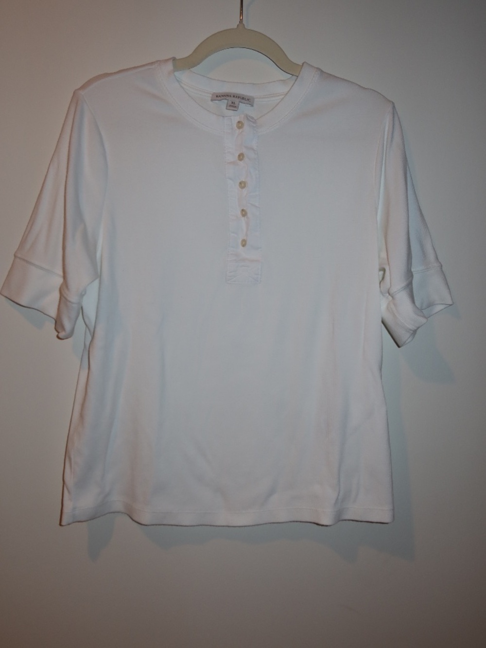 Women White Cotton Henley Shirt Women 3/4 Sleeve Banana Republic XL Size